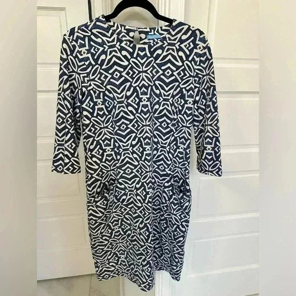 J McLaughlin Catalyst Dress Large Blue Cream Catalina Pockets Stretch 3/4 Sleeve - Picture 1 of 5